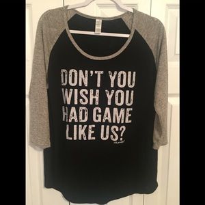 Cute Women's Top...great for supporting your team!